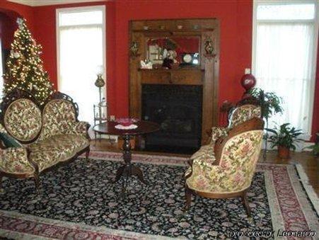 Haynes Bed And Breakfast غرينزبورو الغرفة الصورة